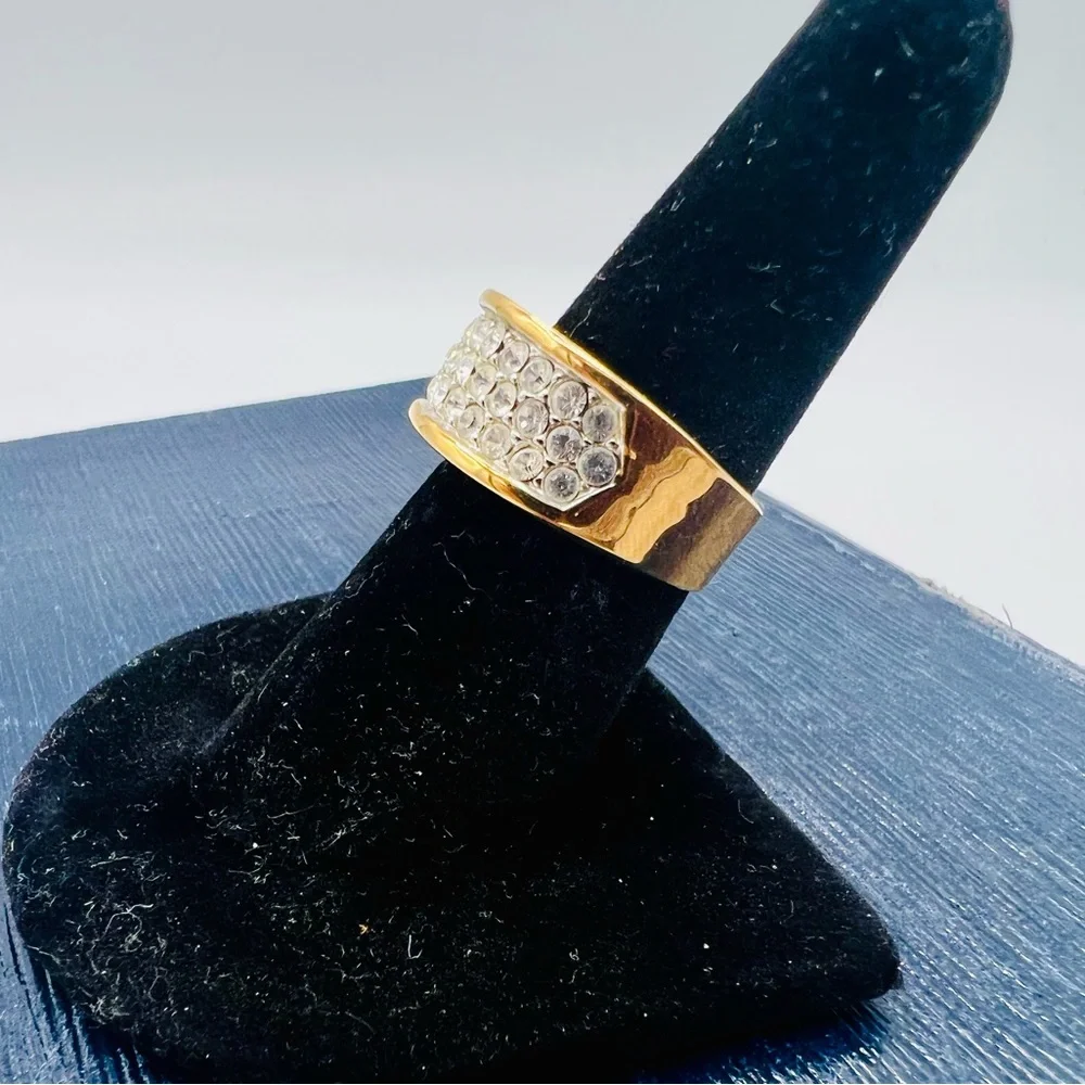 18KT gold overlay cocktail ring size 7 paved rhinestones